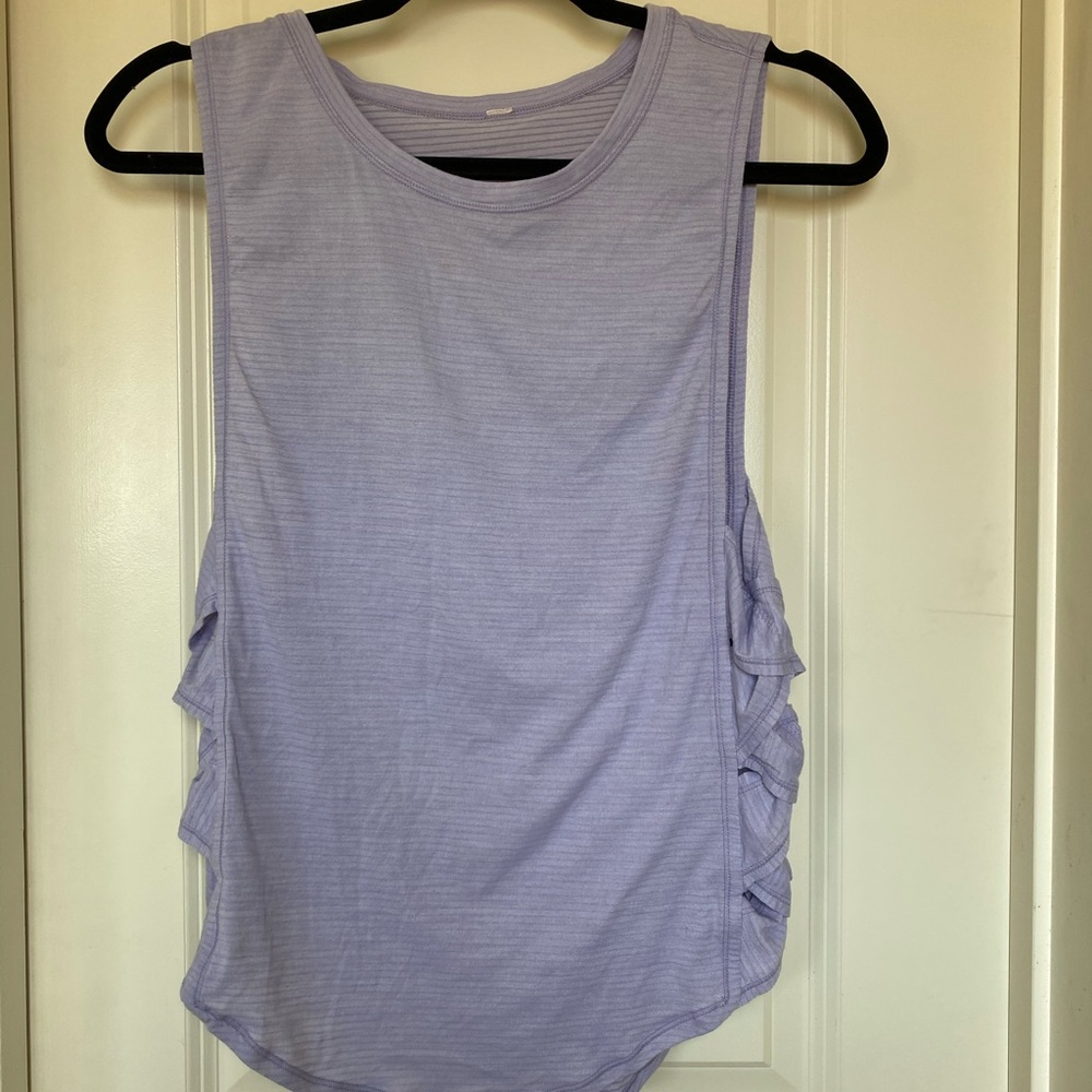 Lululemon tank top